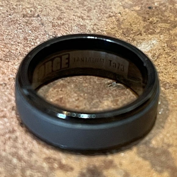 FORGE Tantalum Comfort-Fit Wedding Band - Picture 3 of 3